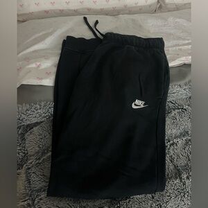 Black womens Nike sweatpants